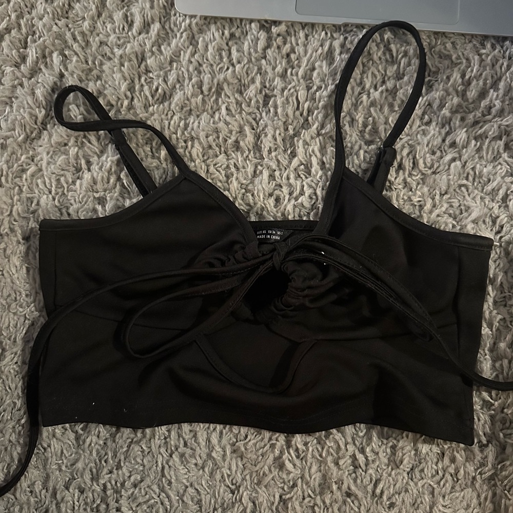 black going out top